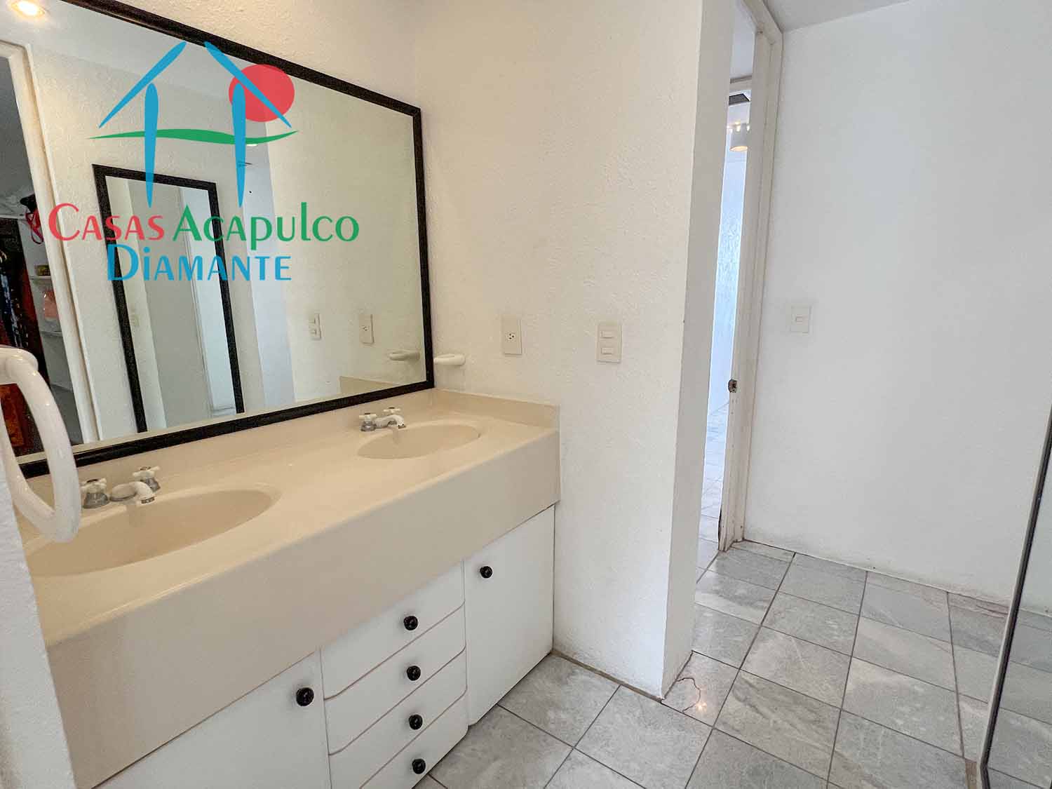 Brisas Diamante T6 183 - Recámara principal 9